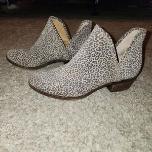 Lucky Brand booties